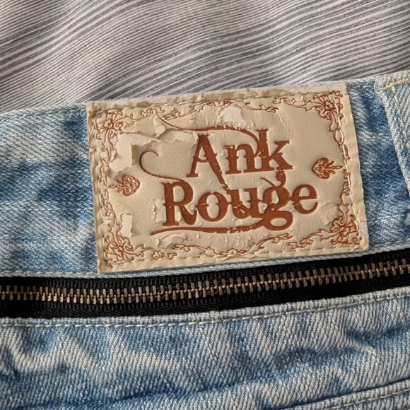 Ank Rouge Shorts - Picture 5 of 5